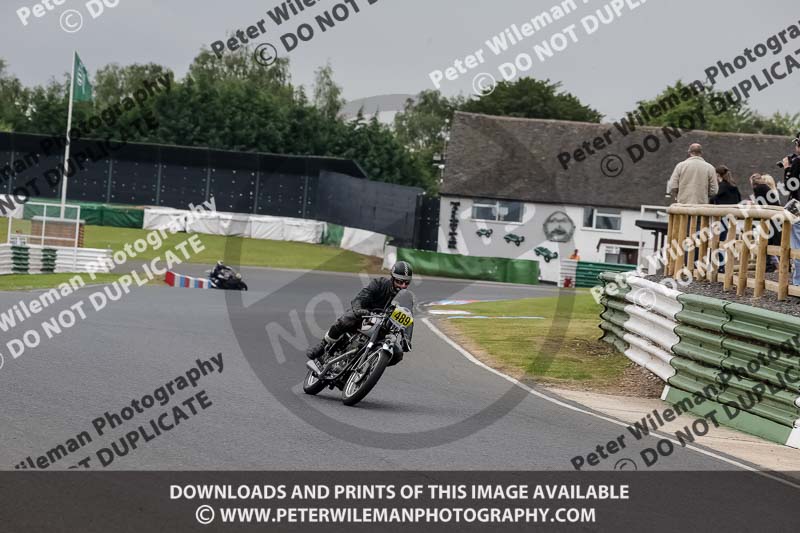 Vintage motorcycle club;eventdigitalimages;mallory park;mallory park trackday photographs;no limits trackdays;peter wileman photography;trackday digital images;trackday photos;vmcc festival 1000 bikes photographs